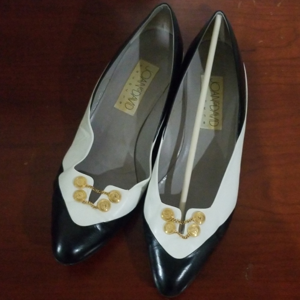Joan & David navy and white flats